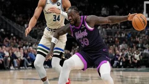 索博“梦幻一击”赢得克洛普喝彩，琼斯和遠藤航同展锋芒。