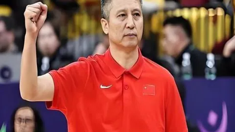 【巅峰对决】NBA焦点战：太阳对快船激战正酣，揭秘实时让分走势！